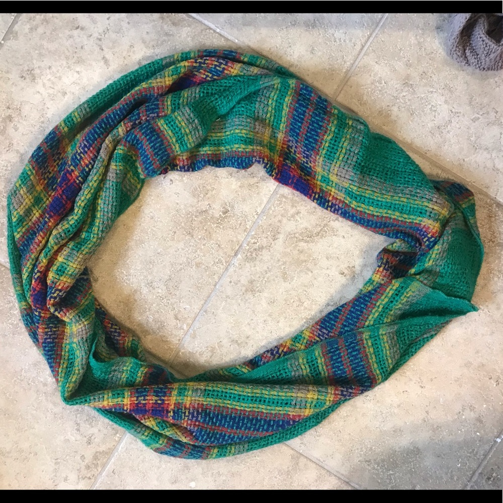 Green plaid infinity scarf